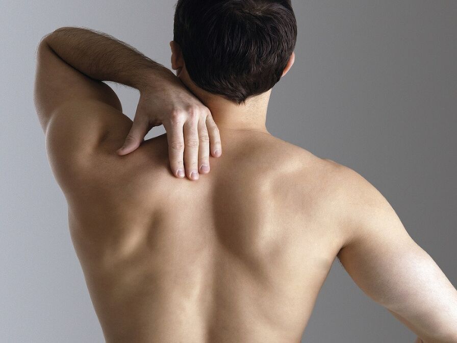 durere sub omoplatul stâng din spate durere acută de genunchi ce să faci
